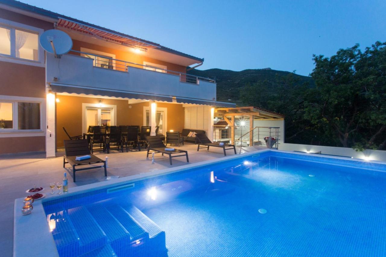 Villa Ivano With Sea&Mountain View Kaštel Stari Esterno foto